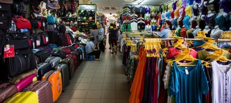 Cost of living in Vietnam is low allows to buy clothes in local markets
