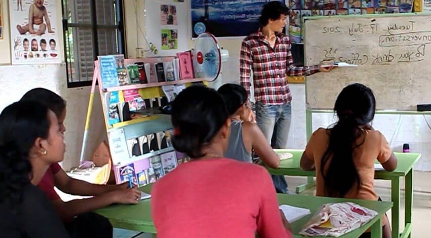 teaching english for young kids students in Cambodia