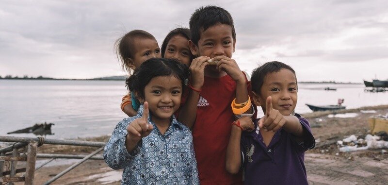 Live in Cambodia as expat family with kids : register in international or local schools