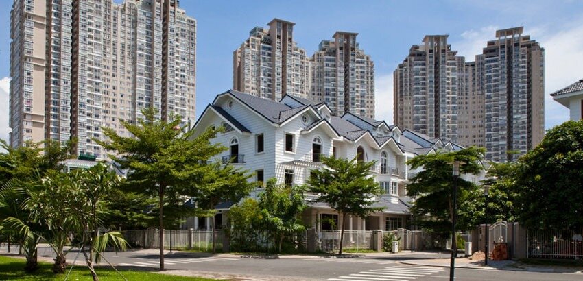 Saigon Pearl possède des appartements et maisons dans un quartier luxieux à vendre ou louer