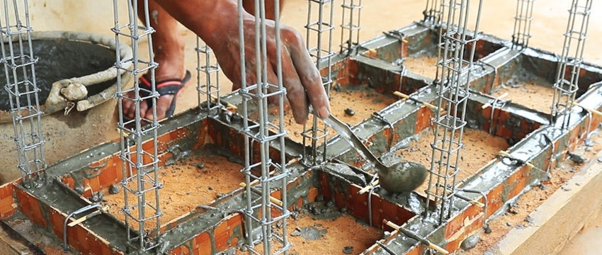 define concrete foundation and structure for the house