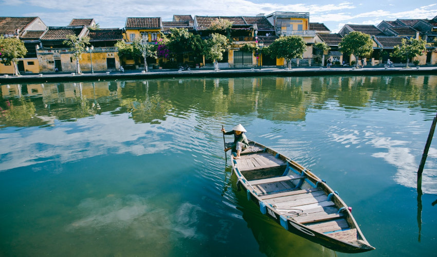 how to recruit talents in Vietnam for foreign companies