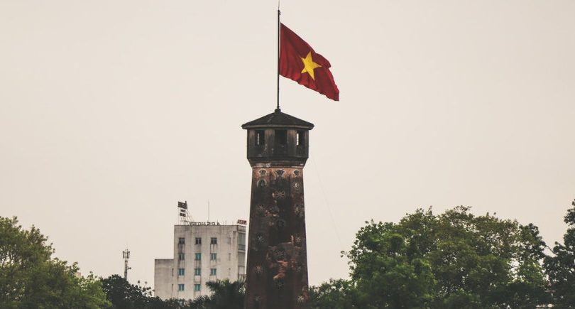Pros and cons : review of living in Vietnam