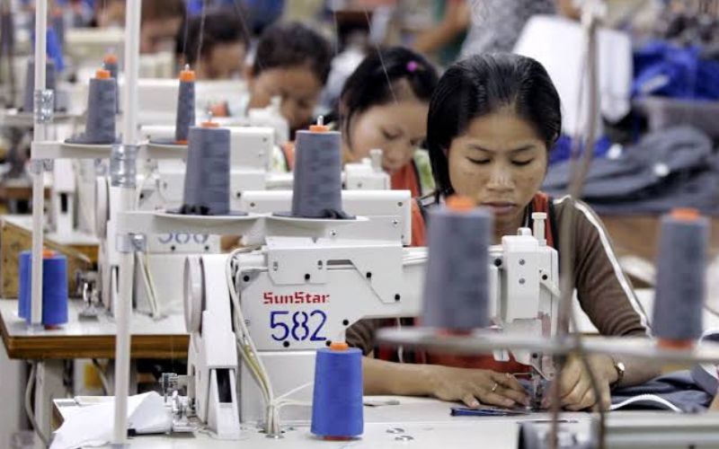 Labor costs in Laos including wages, employee benefits, and workforce expenses