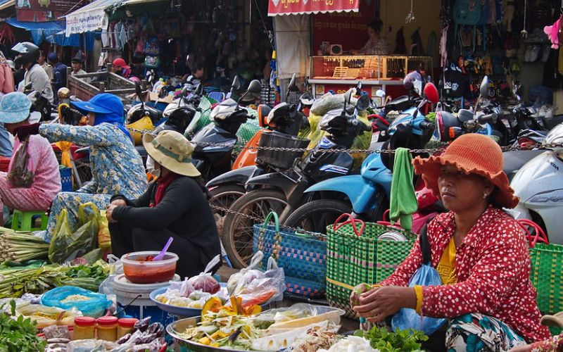Principaux risques et défis liés aux affaires, à l'investissement et au développement économique au Laos
