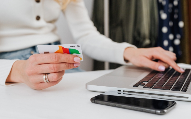 Business banking operations in Vietnam