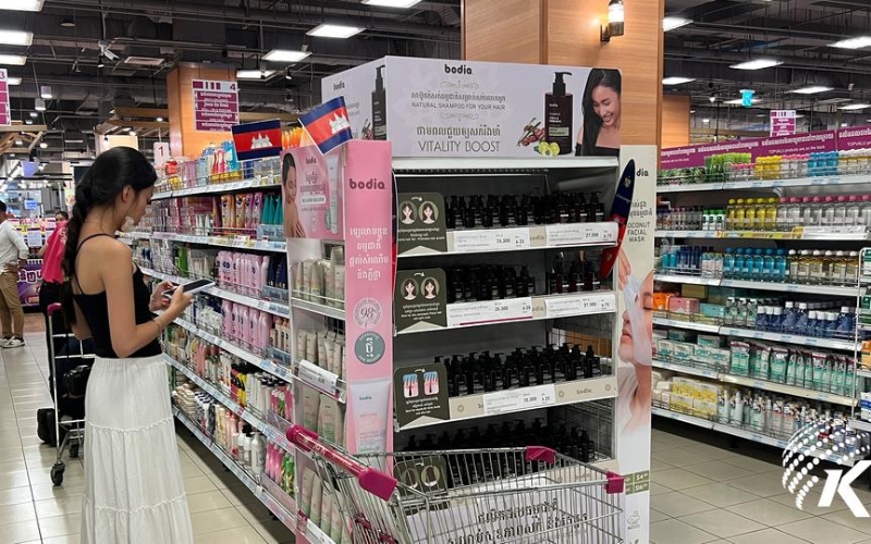 Cambodia's consumer goods and retail market supporting FMCG, modern retail, e-commerce, and growing consumer demand.