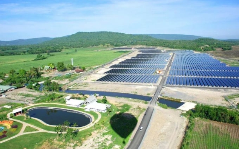Secteur des énergies renouvelables en Thaïlande mettant en avant la production d’énergie propre, les infrastructures vertes et les opportunités d’investissement