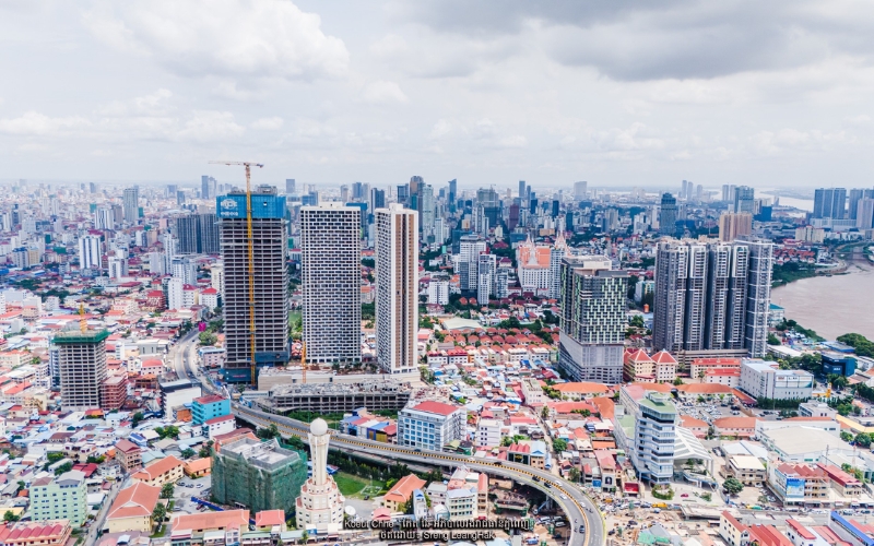 Cambodia's legal and investment framework covering foreign investment regulations, business registration, incentives, licensing, and legal compliance.